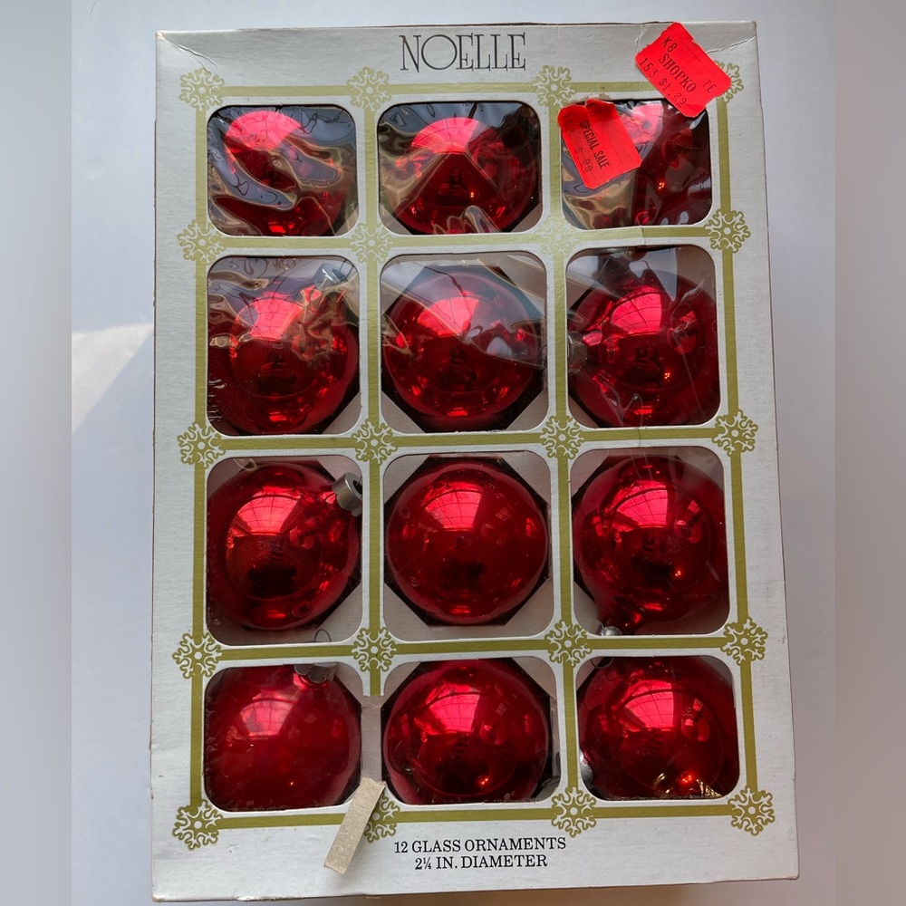 Vintage Noelle red glass ornaments. Made in USA. Total 21.
